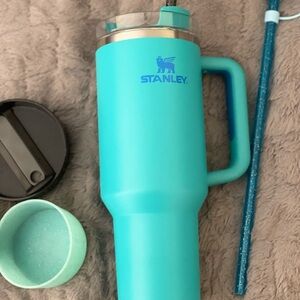 Stanley Teal Tumbler 40 oz tumbler